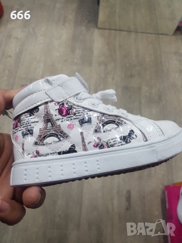 Обувки, снимка 4 - Детски обувки - 42982799