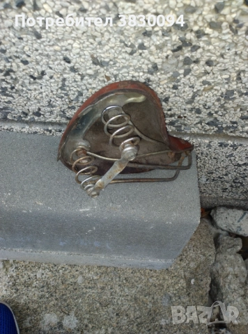 Стара кожена седалка, снимка 8 - Други ценни предмети - 52577509