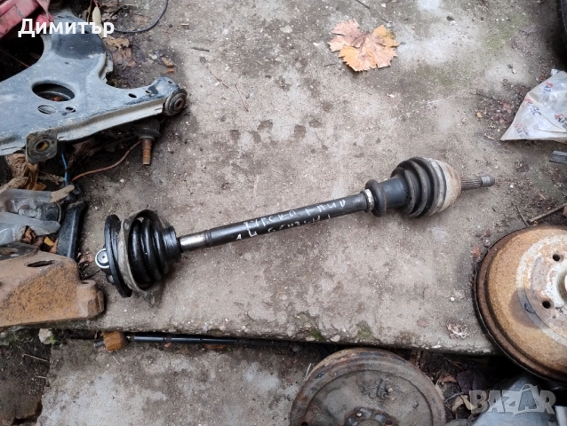 Полуоска Лява За Рено Клио 2 1.4И 8В 2000г / Renault Clio 2 1.4I 8V 2000y