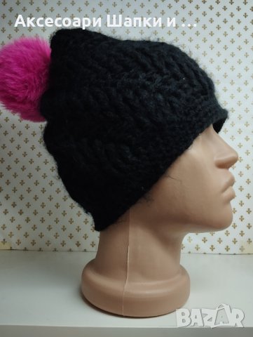 Дамска плетена шапка със заешка папулка- мпш45, снимка 1 - Шапки - 43302224