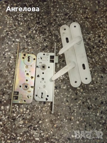 Брави с дръжки, снимка 1