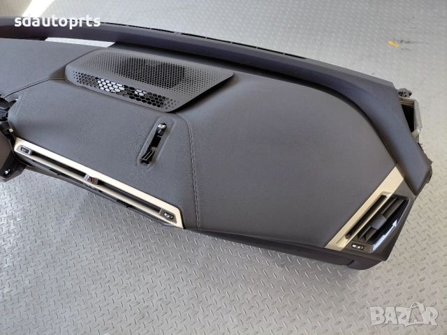 Арматурно Табло за BMW iX I20 с Head Up, снимка 3 - Части - 51607687