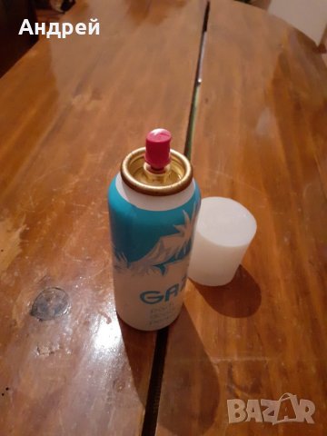 Стар дезодорант Gazel, снимка 4 - Други ценни предмети - 28186571