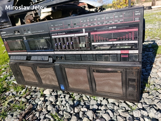 касетофон Universum , снимка 5 - Радиокасетофони, транзистори - 52807868