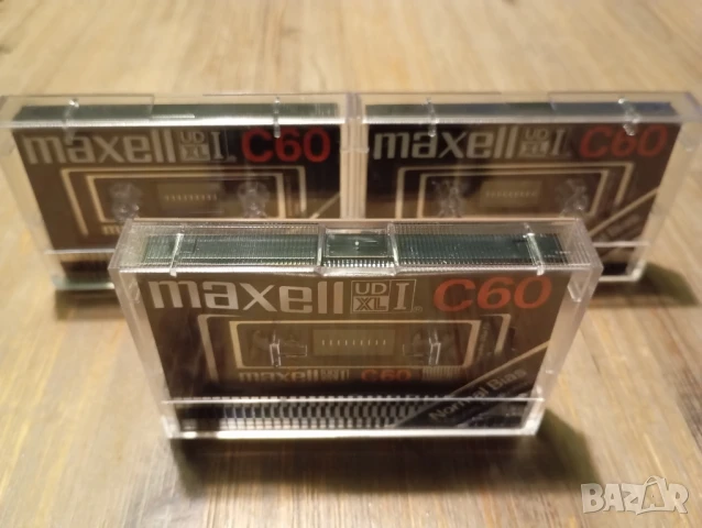 Maxell UD XLI C60 нормални аудио касети с три Албум на Youssou Ndaur- Africa