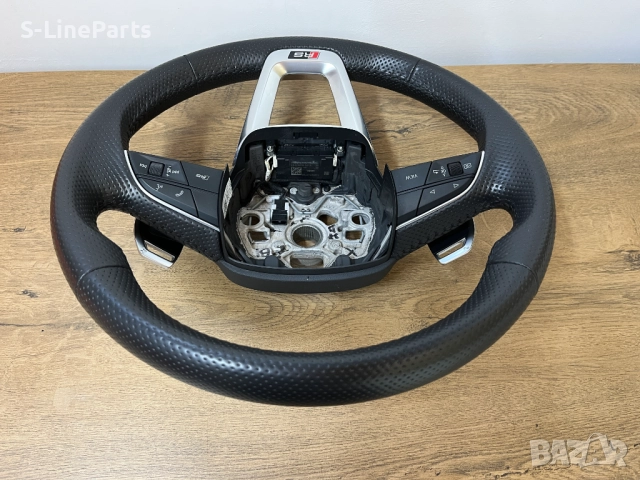 Оригинален перфориран Мулти волан Audi RS3 Ауди РС3 audi , снимка 2 - Части - 51488730