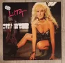 Lita Ford ‎– Lita Издание:UK & Europe 1988г Състояние на винила:визуално е VG+,но свири и звучи като, снимка 1