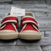Чисто нови  детски обувки,испански, снимка 2 - Детски обувки - 39719716