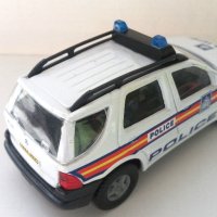 Mercedes M-Class ML 320 UK POLICE Hongwell 1:43, снимка 4 - Колекции - 40206333