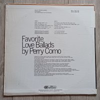 PERRY COMO Предлагам две негови плочи. Първата е Американско издание 1969г,още с найлона на обложкат, снимка 3 - Грамофонни плочи - 43047235