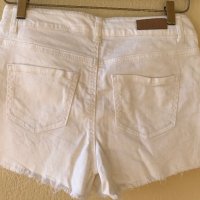 Къси панталонки с бродерия - ХС/С, снимка 6 - Къси панталони и бермуди - 40177599