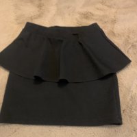 черна еластична къса пола пеплум Zara , снимка 5 - Поли - 23040030