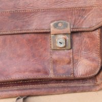 Стара кожена чанта, снимка 4 - Антикварни и старинни предмети - 43896014