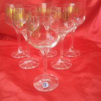 Кристални чаши комплект 6 бр за вино Чехословакия, златна шарка, столче в кутията си, снимка 6 - Чаши - 33301789