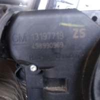 Превключватели мигачи , чистачки Opel Astra H, Zafira  GM 13197719, снимка 2 - Части - 44910548
