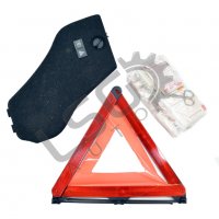 Комплект аптечка и авариен триъгълник BMW 1 Series (E87)(2004-2011) ID:87495, снимка 2 - Аксесоари и консумативи - 38072242