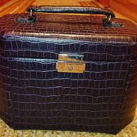 Козметичен куфар, снимка 2 - Други - 36916989