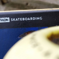 Скейтборд Decathlon, снимка 3 - Скейтборд, ховърборд, уейвборд - 36489923
