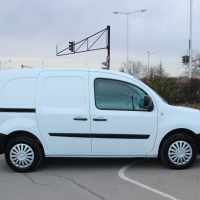 RENAULT  KANGOO   1.5 dCi НОВ ВНОС , снимка 4 - Автомобили и джипове - 44909511