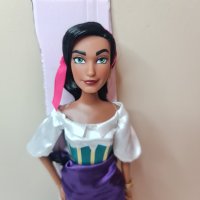 Оригинална кукла Есмералда - Парижката Света Богородица - Дисни Стор Disney store, снимка 1 - Кукли - 39142452