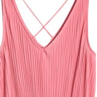 Розова плисирана рокля H&M, снимка 2 - Рокли - 32901544