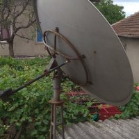 Параболична сателитна антена с D = 210 см. с желязна стойка, снимка 2 - Приемници и антени - 40605309