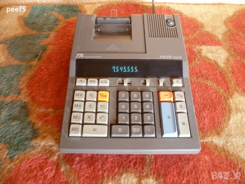 Ретро касов апарат Triumph-Adler Работещ., снимка 1