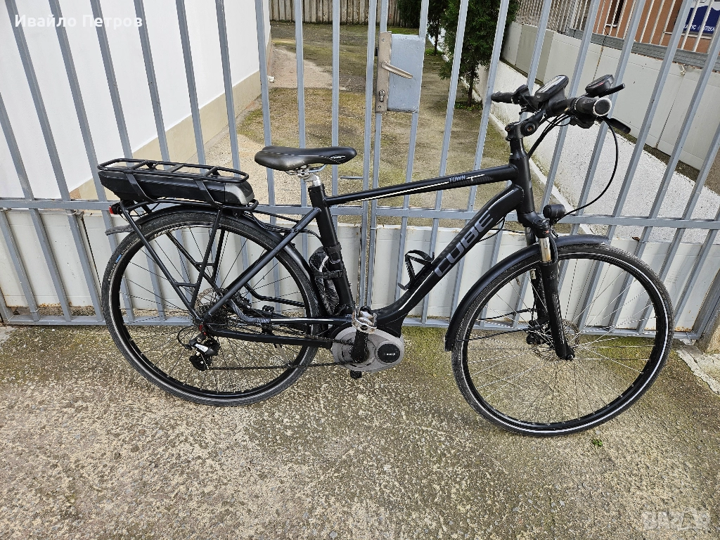 Електрически велосипед 28 цола CUBE BOSCH-ръчна газ до 50км., снимка 1