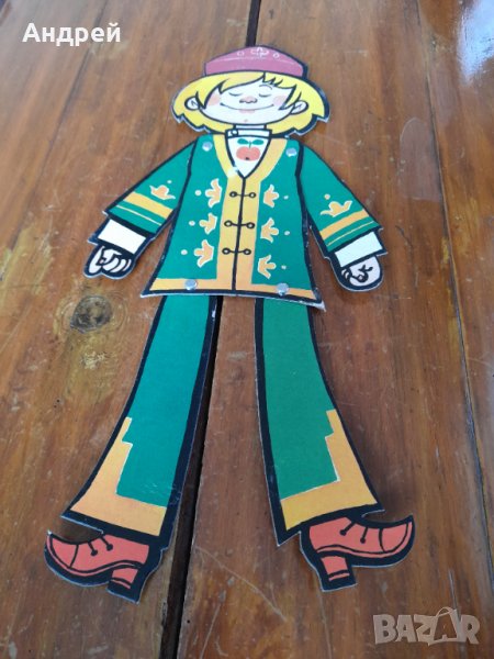 Стара картонена кукла #2, снимка 1