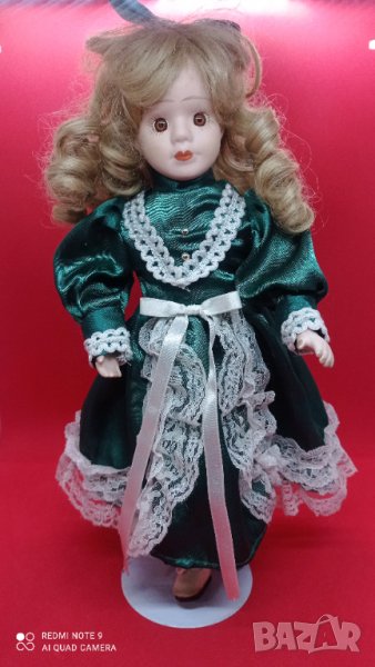 Порцеланова кукла 35 см, снимка 1