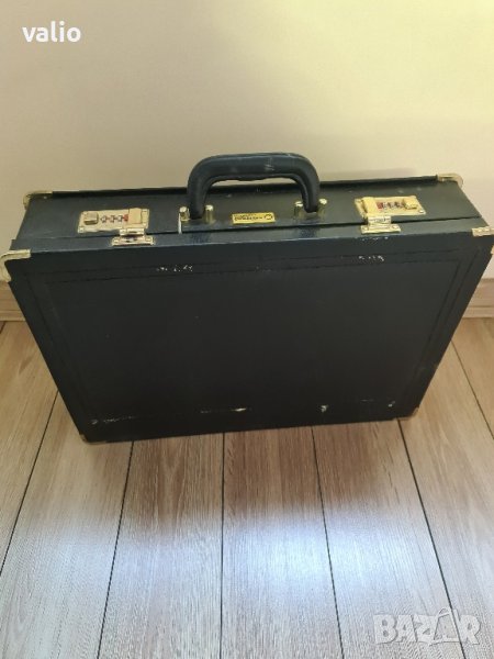 Дипломатическо куфарче, снимка 1