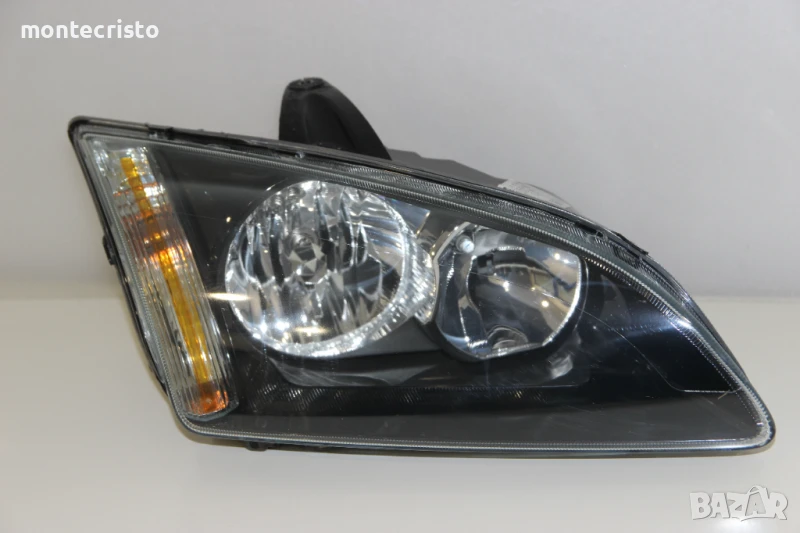 Десен фар Ford Focus MK2 (2004-2008г.) 1329407 / 1480985 / 1384556 Форд Фокус, снимка 1