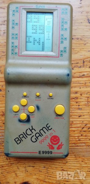 Класическа игрална конзола Brick Game, 9999 в 1, снимка 1