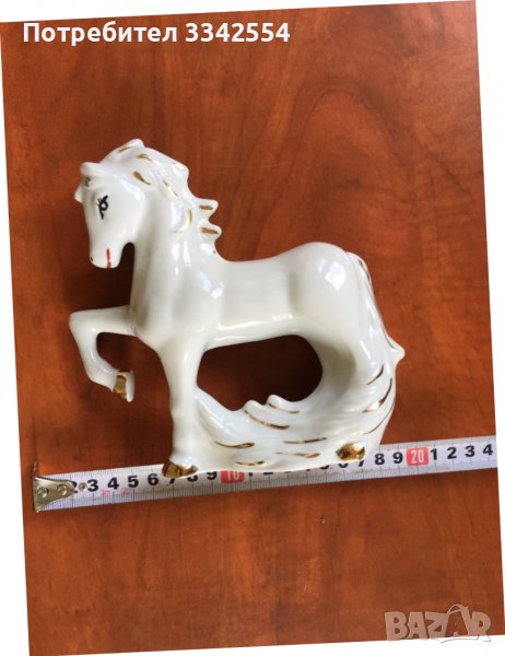 ПОРЦЕЛАН ФИГУРА СТАТУЕТКА ПОЗЛАТА, снимка 1