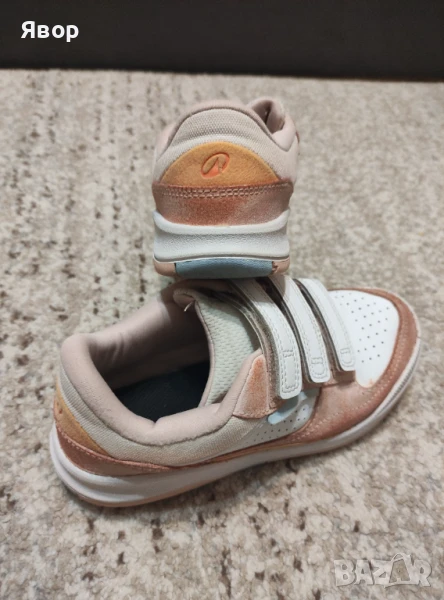 Детски кожени маратонки Decathlon/Декатлон размер 33 ,21 см., снимка 1