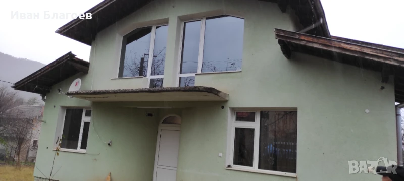 Продавам двуетажна къща, снимка 1