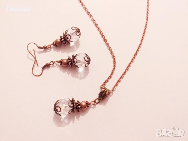 Прелестен комплект обеци и колие с кристални капки и орнаменти от мед в стил Антик, снимка 4 - Бижутерийни комплекти - 27728670