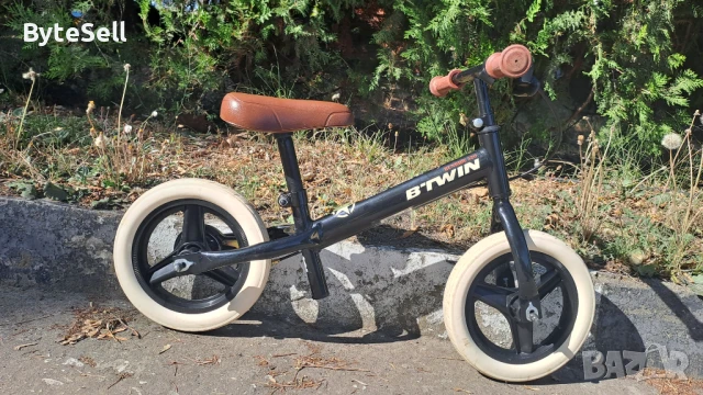 Детско балансиращо колело B'TWIN, снимка 4 - Велосипеди - 51319052
