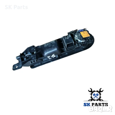 Дръжка врата задна дясна за Golf 4/ Голф 4, снимка 2 - Части - 50653411