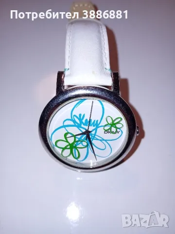 Часовник "DKNY" дамски, снимка 3 - Дамски - 47737386