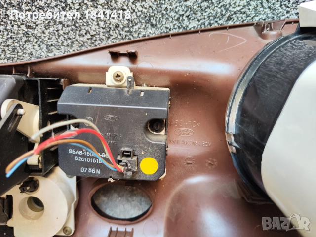 Панел с километраж Форд Ескорт 1.6 16V/ Ford Escort 1.6 16V, снимка 12 - Части - 51770847