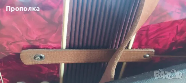 Сто годишен - Акордеон Weltmaister с куфар, 48 баса, снимка 3 - Акордеони - 49060337