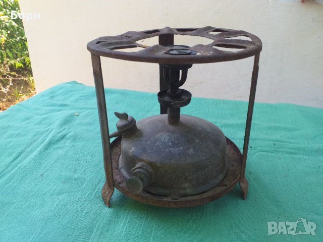 Стар немски бензинов котлон