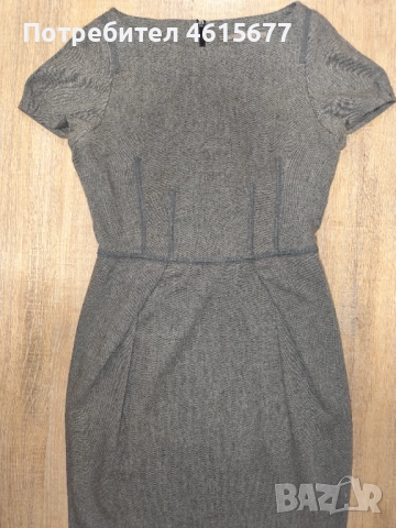 рокля на Zara, снимка 2 - Рокли - 52336486