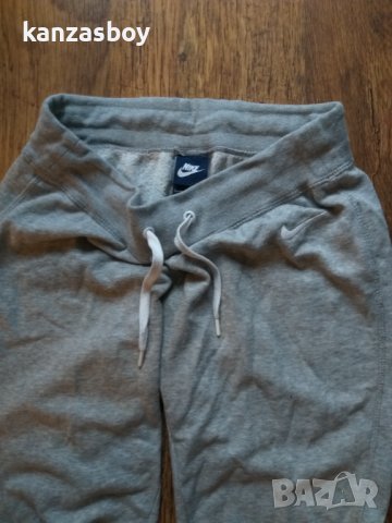 nike - страхотно дамско долнище, снимка 3 - Спортни екипи - 39376977