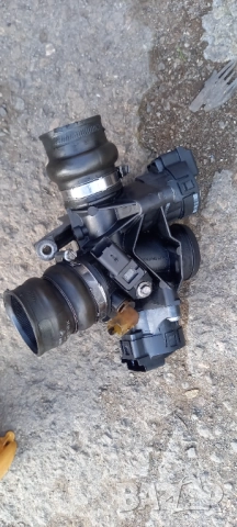 Дроселова клапа Peugeot 407 1.6 HDI, снимка 2 - Части - 52809978