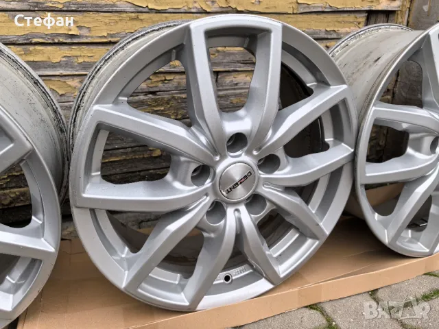 Перфектни 17" джанти Dezent 5x120 ET 50, снимка 3 - Гуми и джанти - 49690178