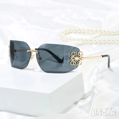 Дамски очила с кутия и кърпичка, снимка 5 - Слънчеви и диоптрични очила - 50463507