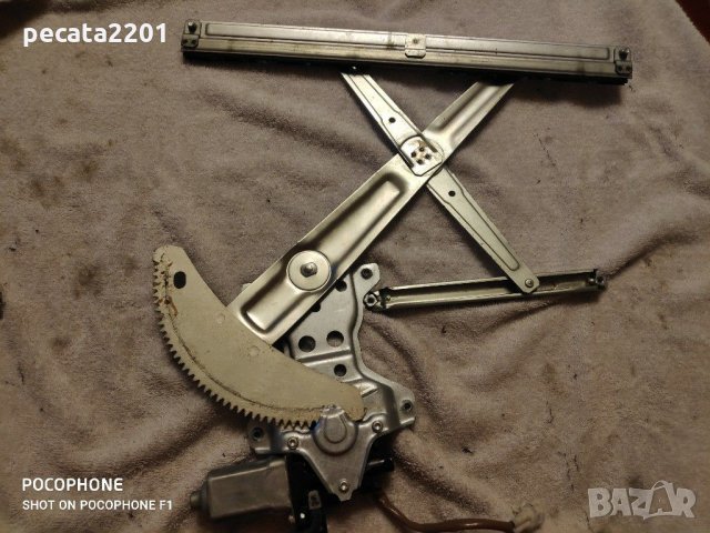 Продавам - оригинален преден десен ел. Стъклоповдигач за Сузуки Джимни, снимка 3 - Части - 28812199