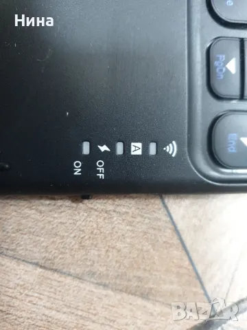 Нова 10 инчова bluetooth клавиатура с мека чантичка, снимка 2 - Клавиатури и мишки - 47583904